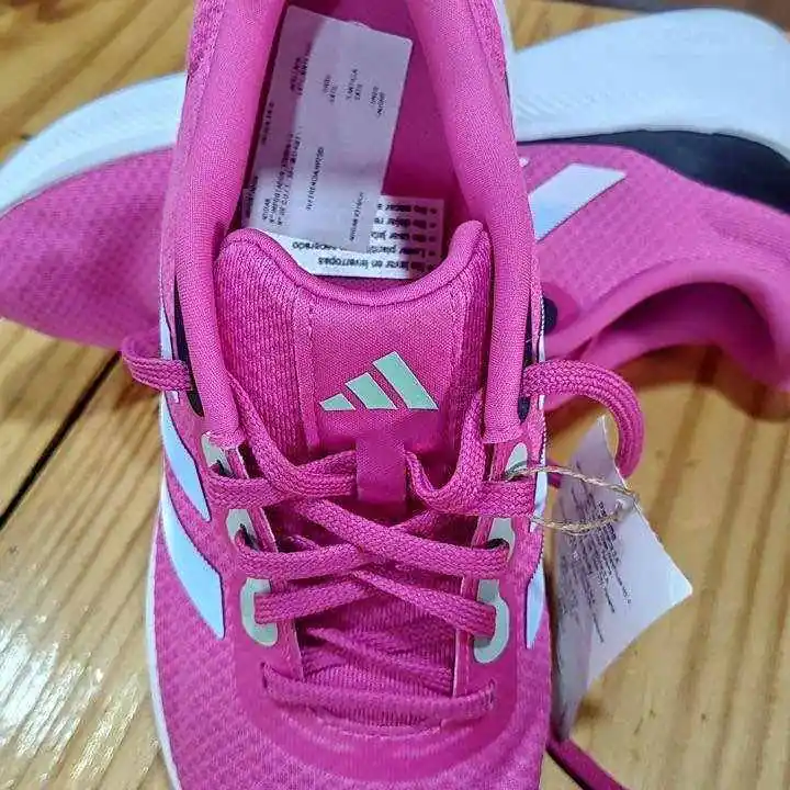 Zapatillas nuevas Adidas y Puma