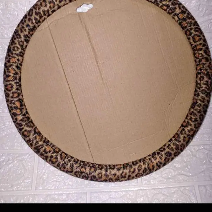 Vendo cubre volantes animal print