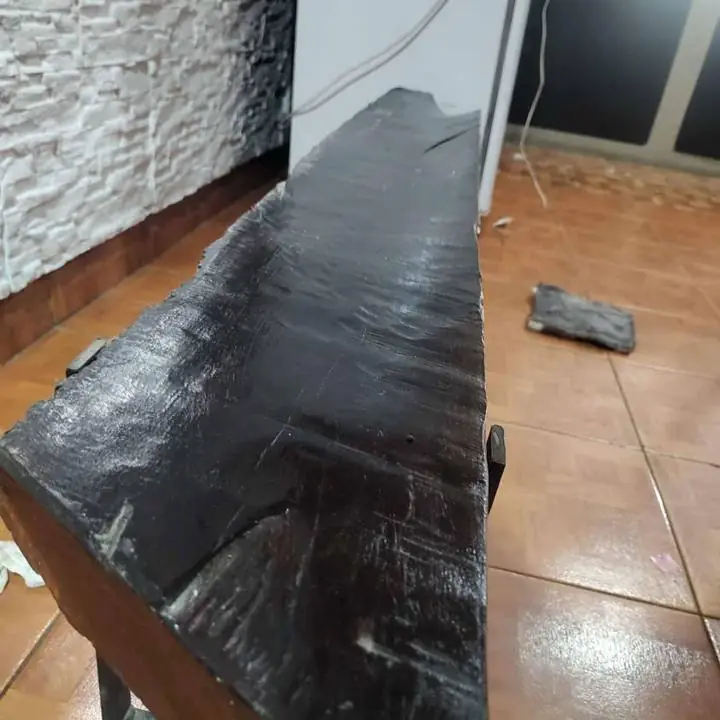 Mueble de Quebracho y hierro