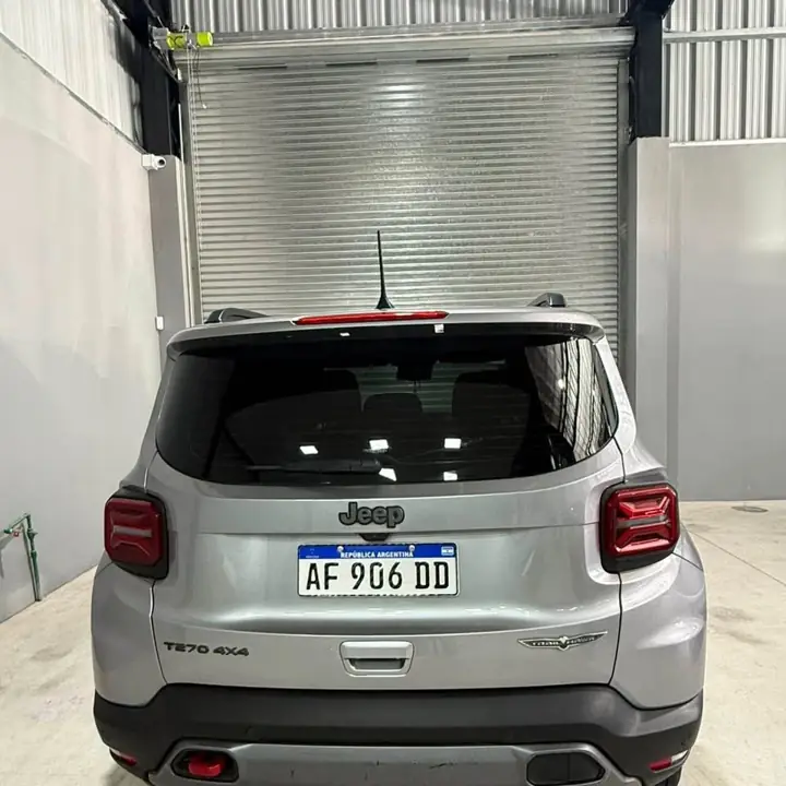 Jeep renegade trailhawk