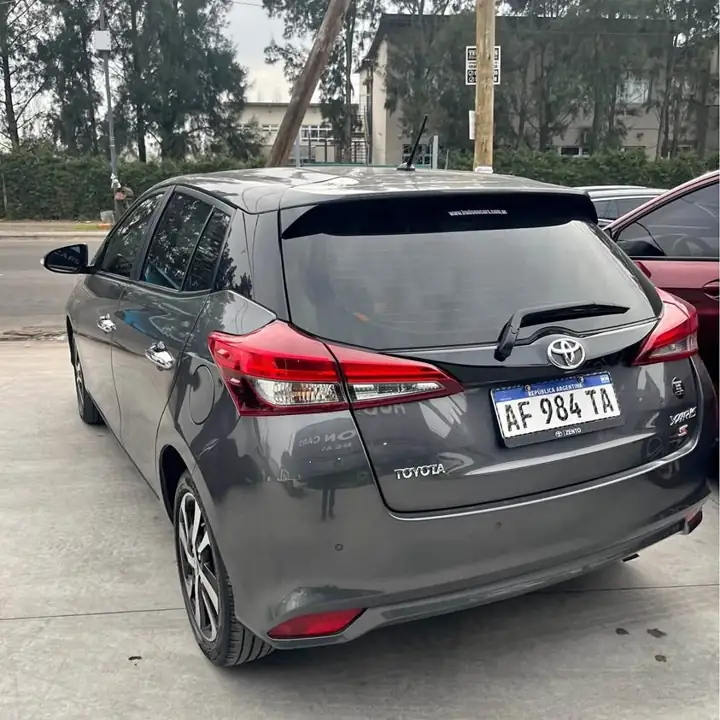 Yaris S