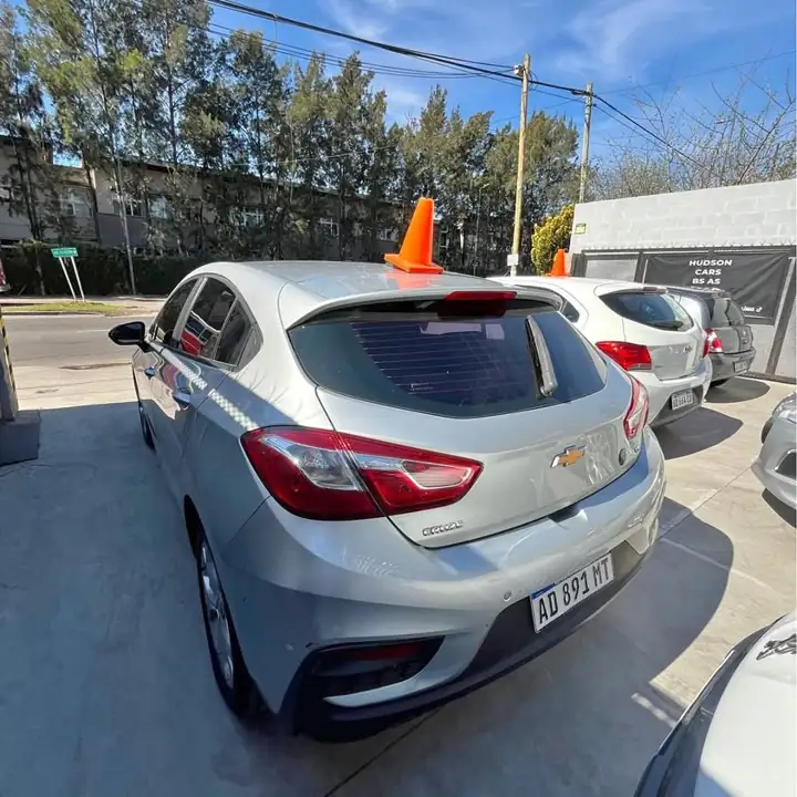 Cruze
