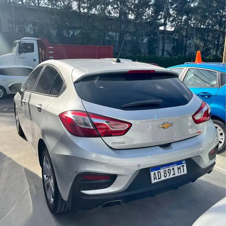 Cruze lt
