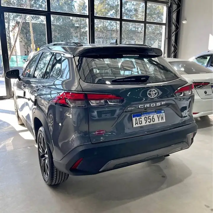 Corolla cross seg 8.600km
