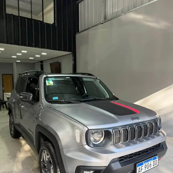 Jeep 2023 trailhawk