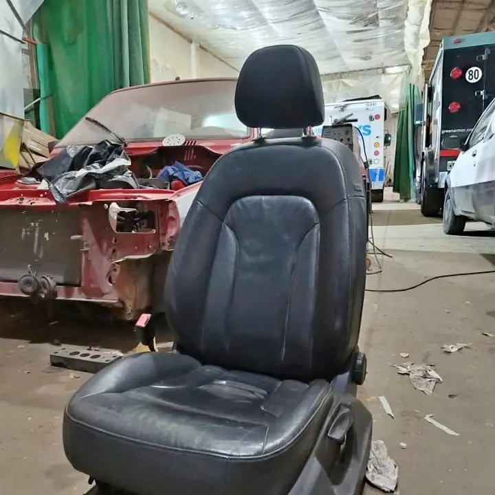 Butaca lado conductor cuero Audi
