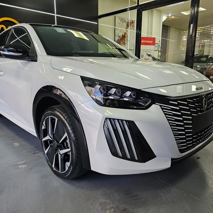 2025 Peugeot 208 1.0 GT