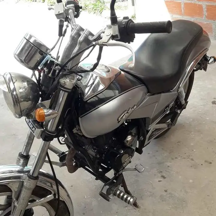 Gilera 200 2011