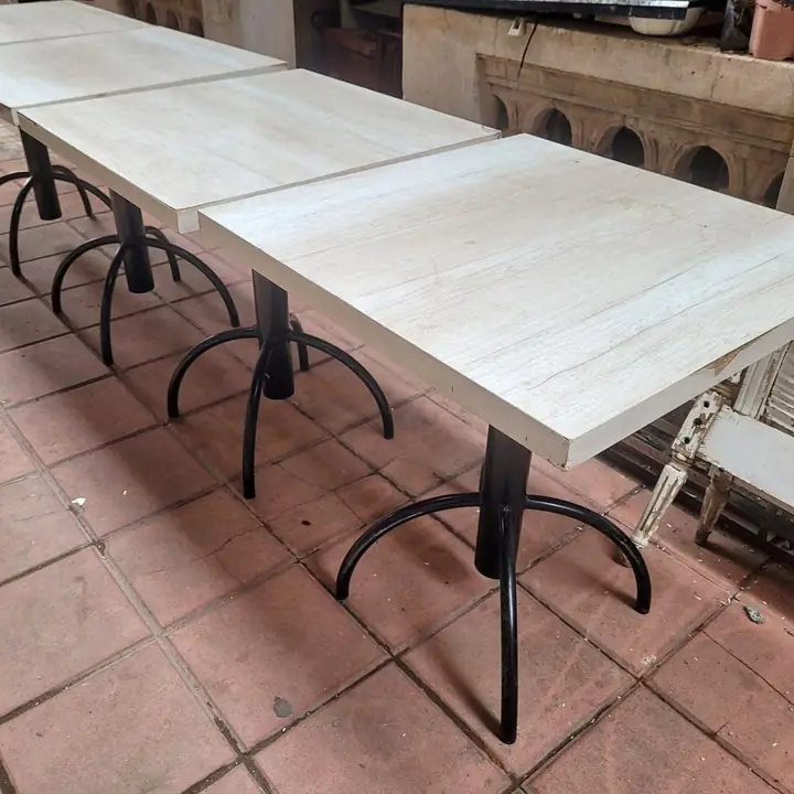 Mesa bar 70x70 caba