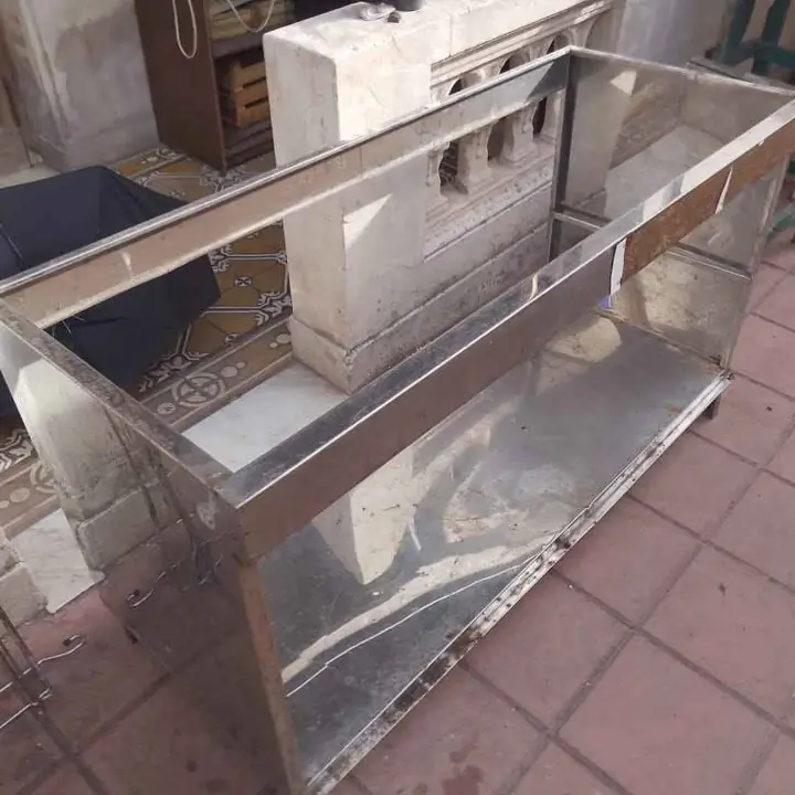 Mesa de acero inoxidable sin tapa
