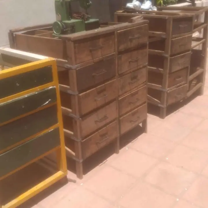 Lote de mueble de ferretería