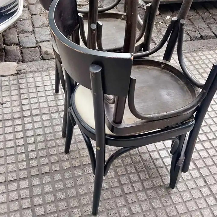 4 Sillas sediana bar
