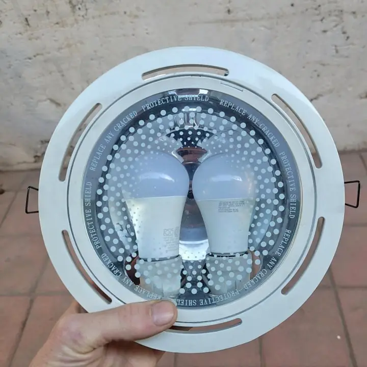 Proyector de embutir lámparas