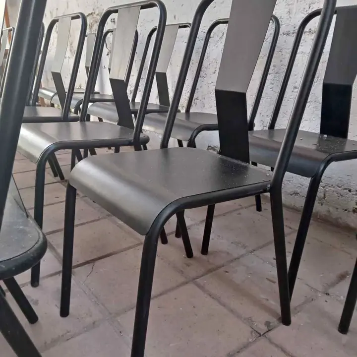 Sillas de chapa