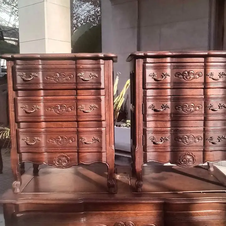 Mesa de luz de roble 55x40 68alto cada 1