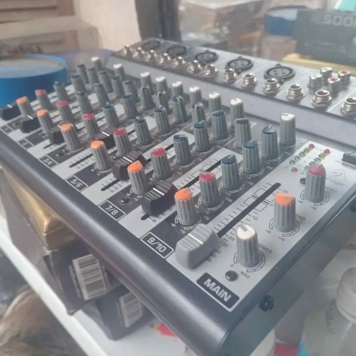 Consola audio xenix 1002 begrenger