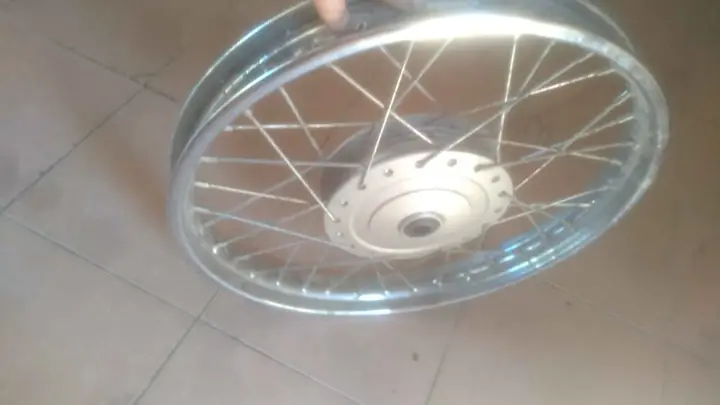 Caba realizó envío llanta de moto 100