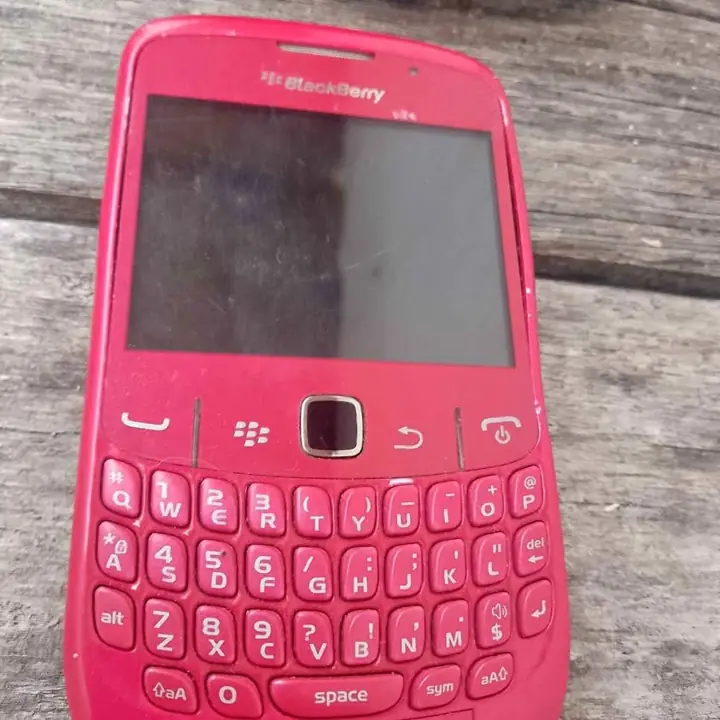 Blackberry curve anda