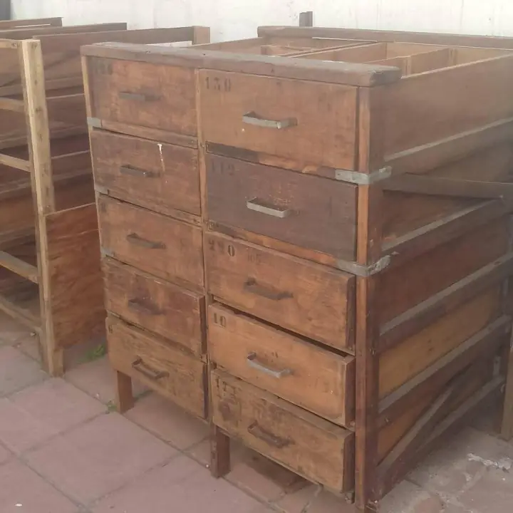 Cajonera antigua 1m x 86x62 prof