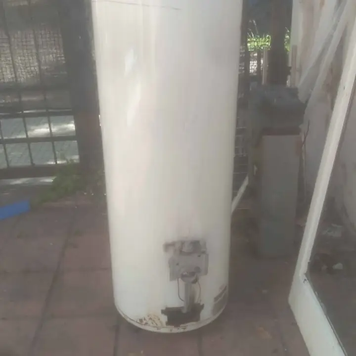 Termotanque a revisar