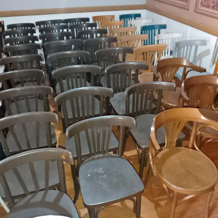 24 Sillas para bar café restaurante thonet