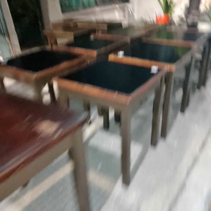 Mesas de bar café restaurante 60x60 y 70x70 madera mazisa