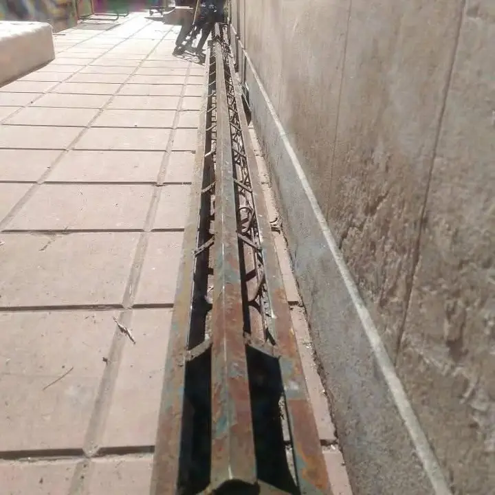 Angulo de 2,5cm hierro más de 25 metros