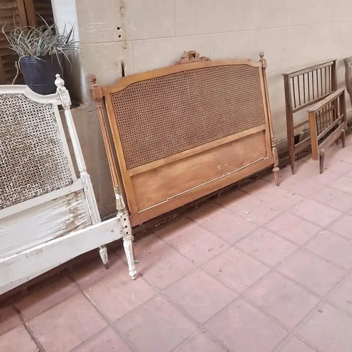 Respaldo de cama