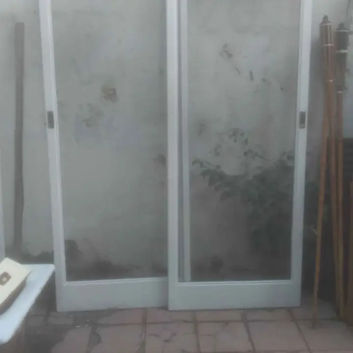 Puerta balcon corrediza de hierro 2mx83cm cada hoja