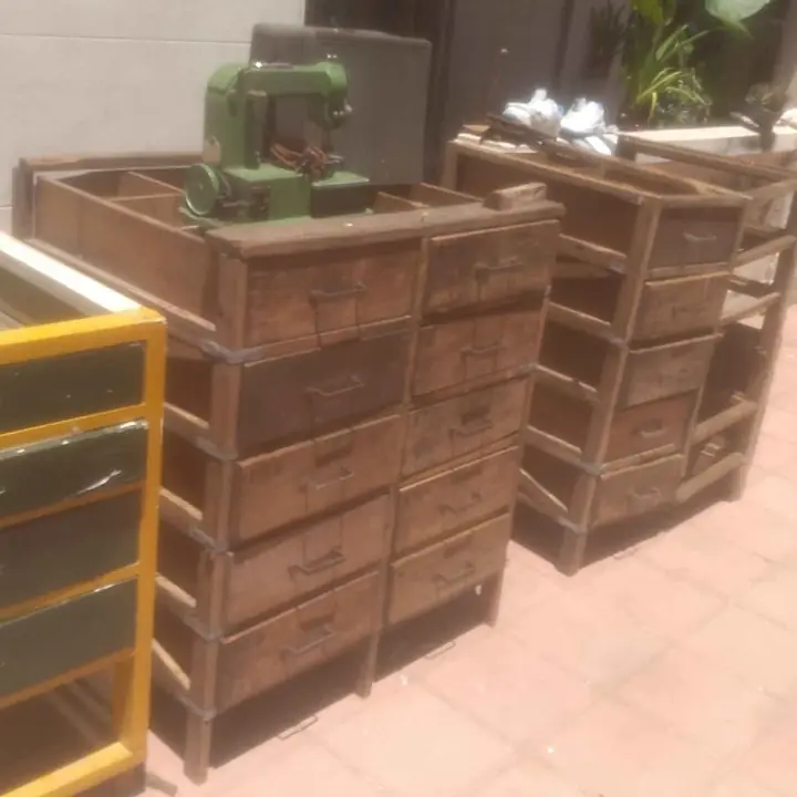 3 Cajoneras antiguas para vos