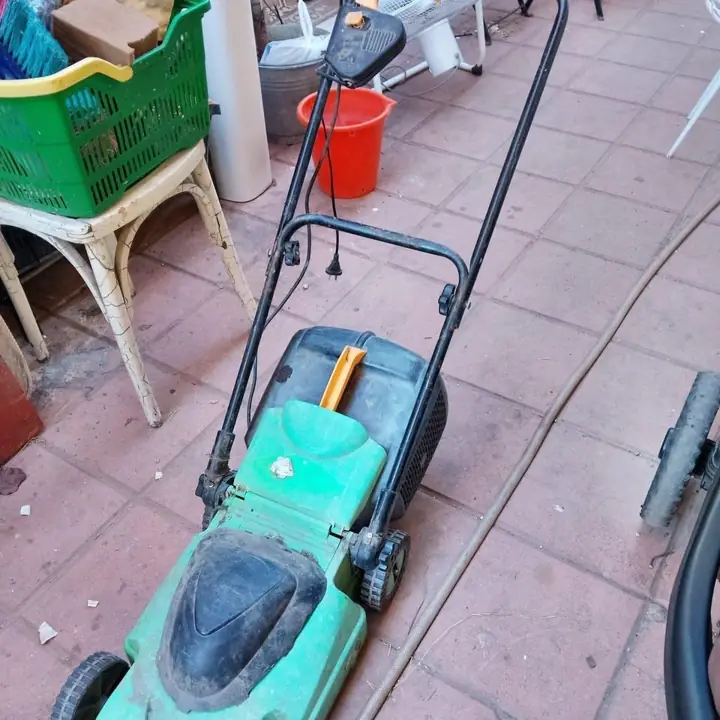 Cortadora de pasto máquina anda