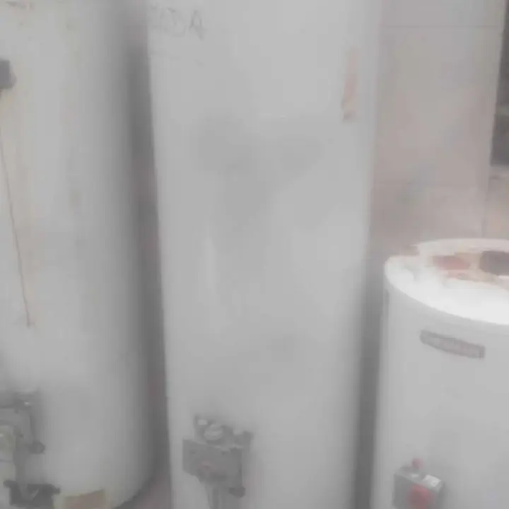Termo tanque grande a gas natural