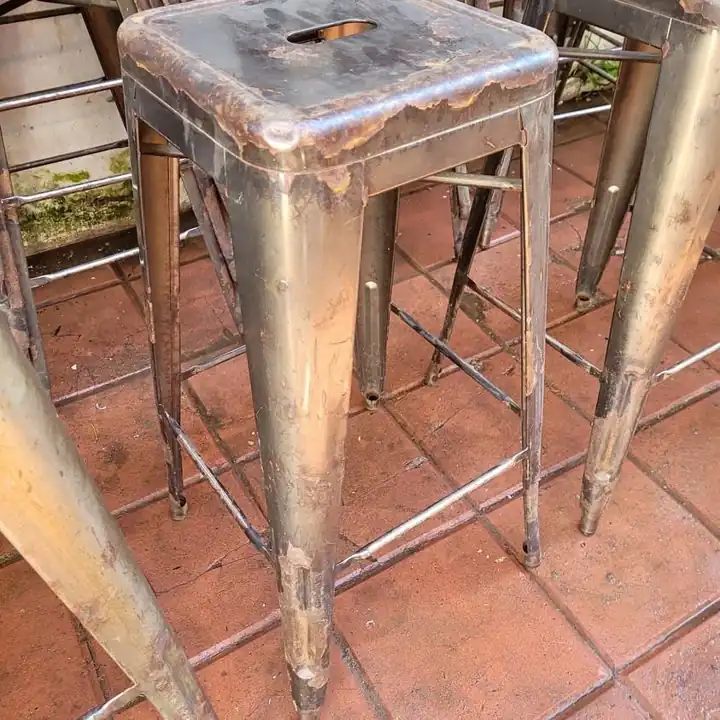 Banqueta+taburetes+altos+tolix+