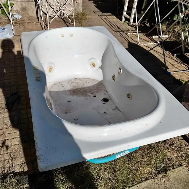 Liquido por cierre jacuzzi yacuzzi