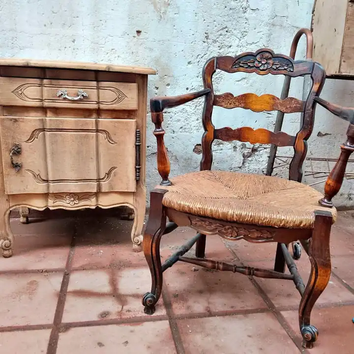 Sillón pequeño provenzal