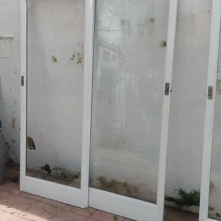 Hojas de puerta balcon de hierro