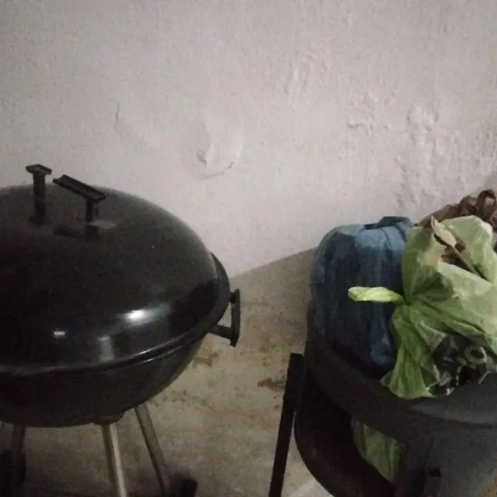 Vendo parrilla de balcon esta completa
