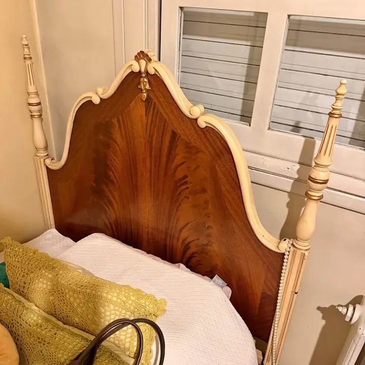 Cama Vintage estilo antiguo reciclada