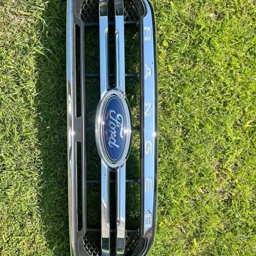 Parrilla Ford Ranger 2020 - a 2024 nueva 0km