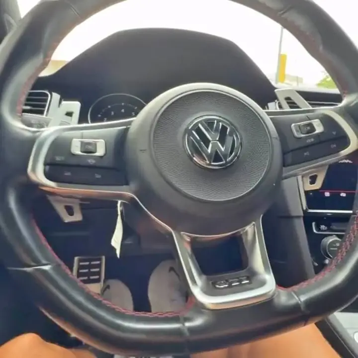 Volante con levas Golf GTI - Vento- línea nueva