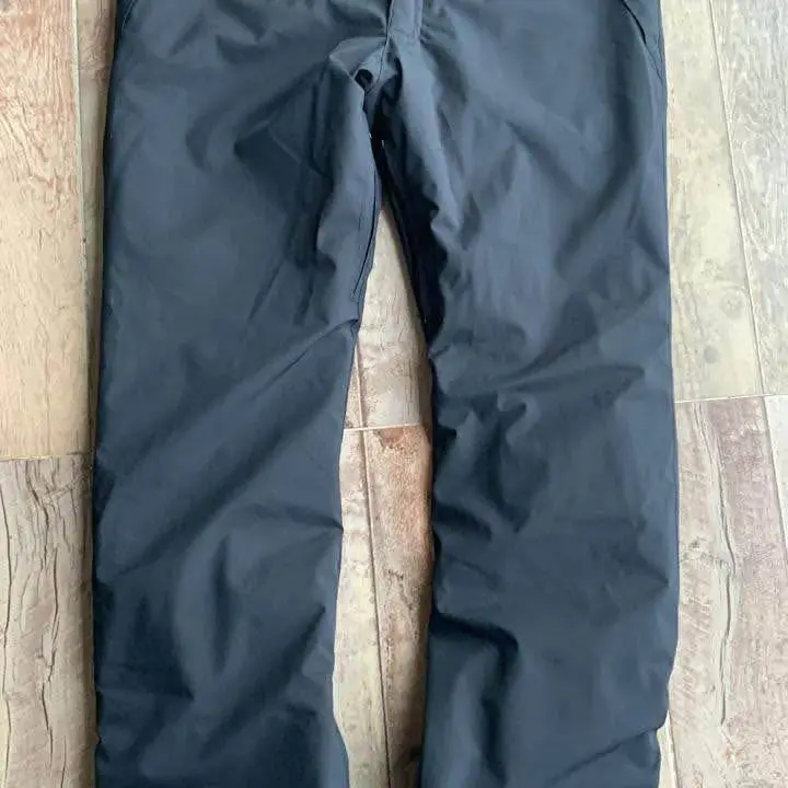 Vendo pantalones térmico talle L sin uso