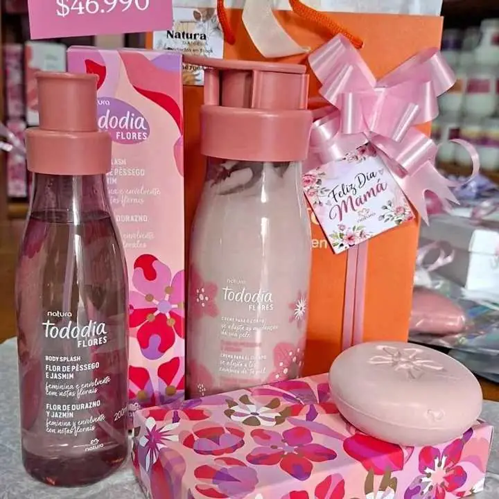 Como flor de durazno y jazmín
