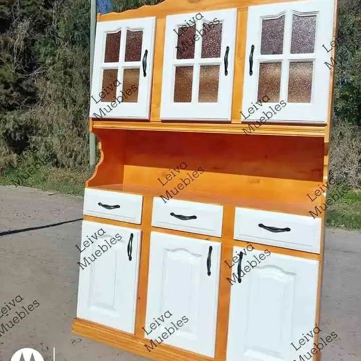 Disponible modular de cocina macizo de 1.60 de largo x 1.75 d alto No pedimos seña Hacemos envíos a