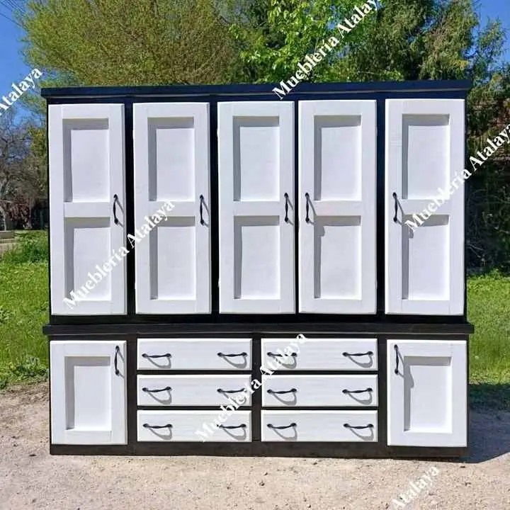 Roperos de pino con espejo 2,00 x 1 70 Elegí el color que más te guste Son amplios Consultas