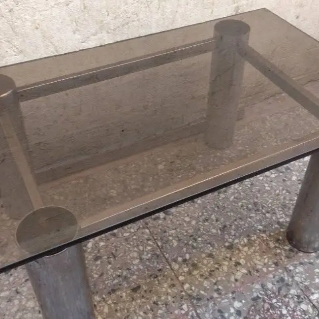 Mesa ratona vidrio