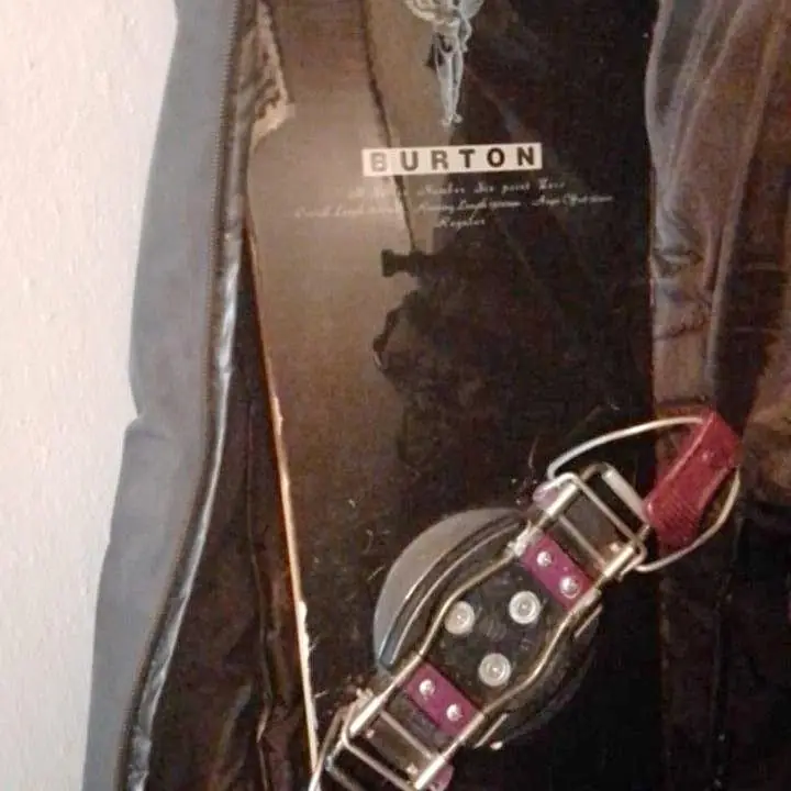 Tabla+snorwboard+Burton+completa+agarres+botas+y+bolso+