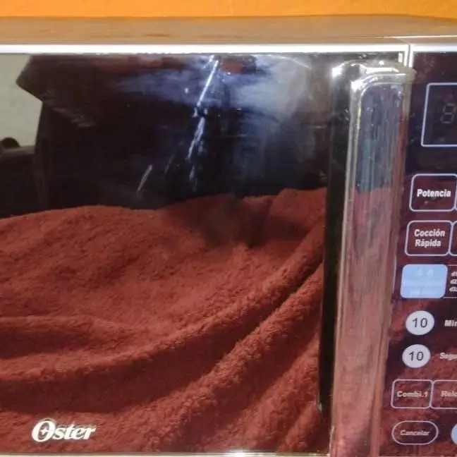 Microondas grill Oster