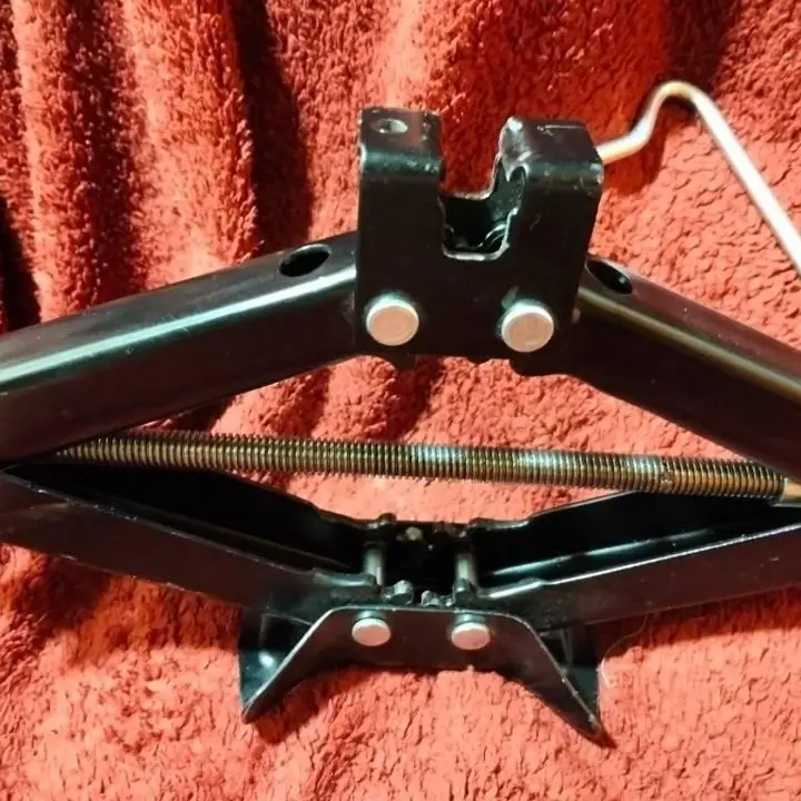 Krike gato auto