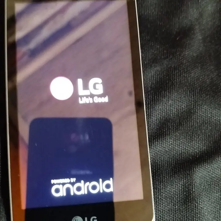 Celular LG