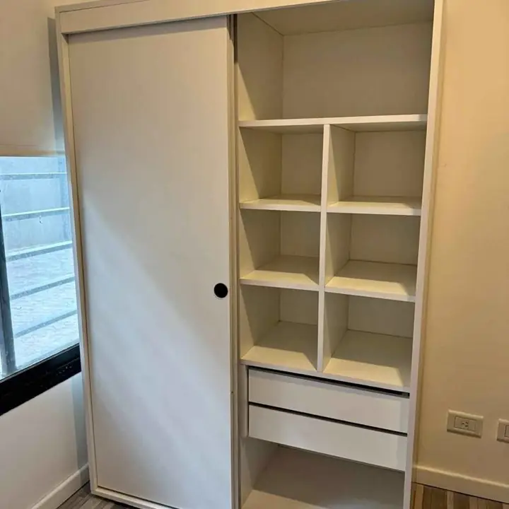 Placard 1.20 por 1.80 y 55cm de profundidad Puertas corredizas